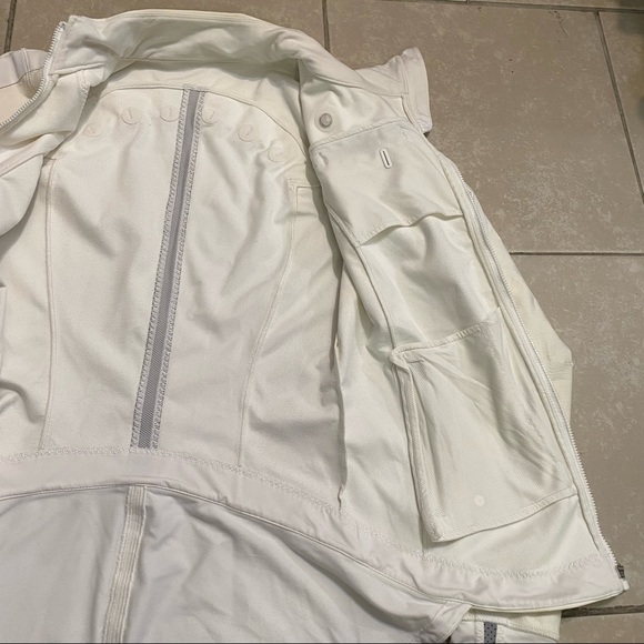 Lululemon Jacket - Picture 7 of 11